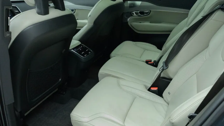 VOLVO XC90 XC90 B5 D AWD R-Design 7os aut