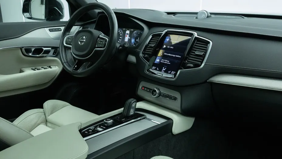 VOLVO XC90 XC90 B5 D AWD R-Design 7os aut