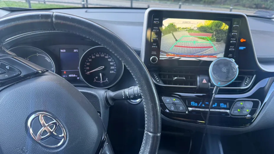 TOYOTA C-HR -