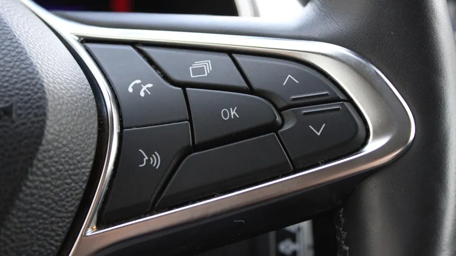 RENAULT Captur Captur 1.3 TCe mHEV Techno EDC