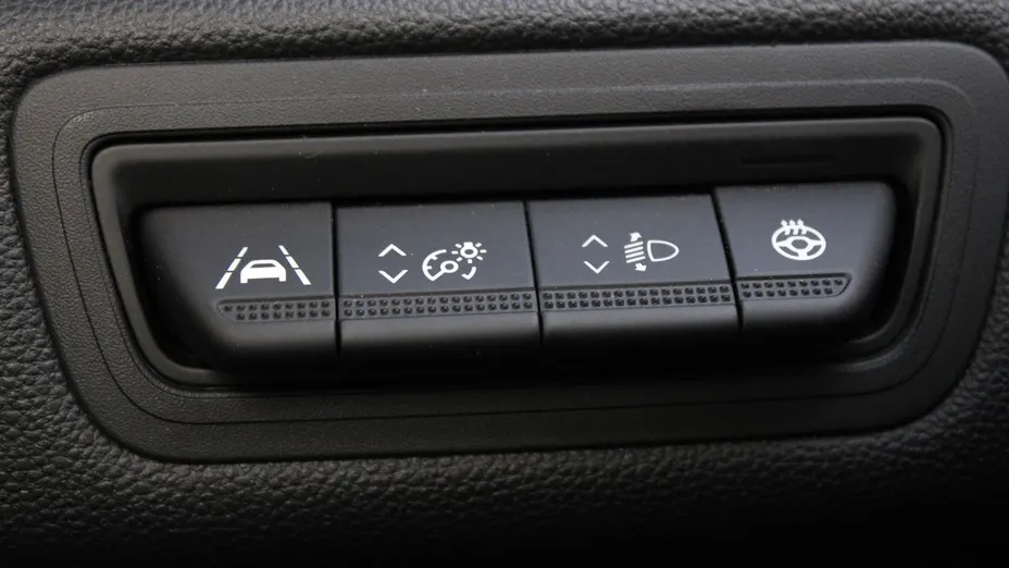 RENAULT Captur Captur 1.3 TCe mHEV Techno EDC