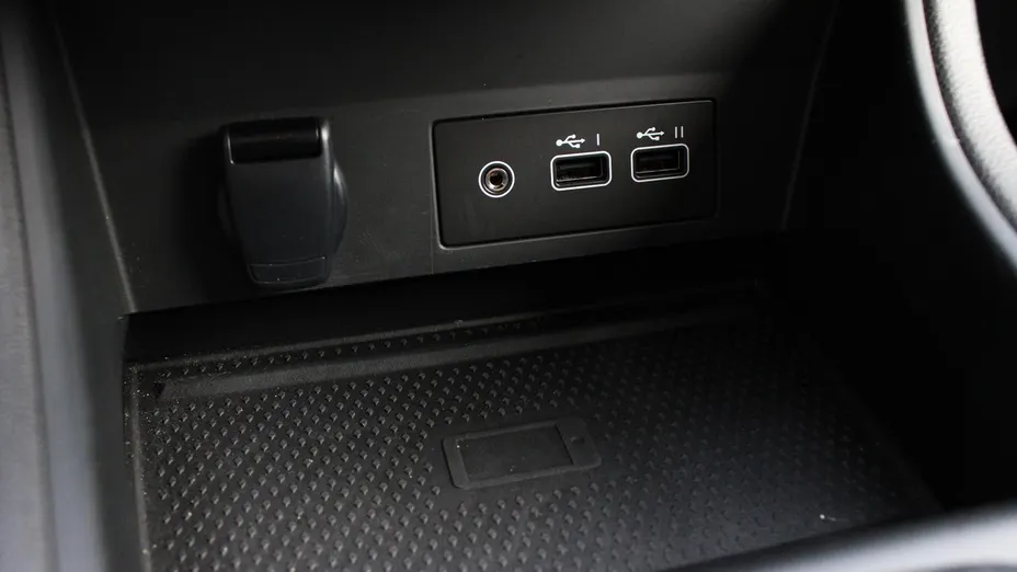 RENAULT Captur Captur 1.3 TCe mHEV Techno EDC