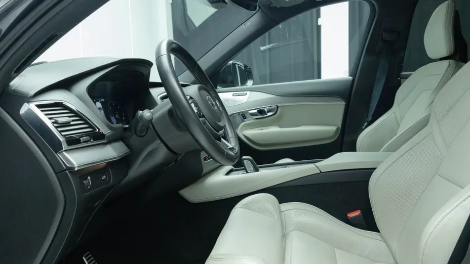 VOLVO XC90 XC90 B5 D AWD R-Design 7os aut