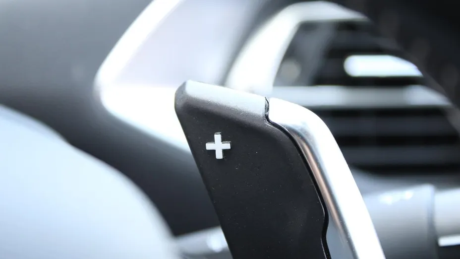 RENAULT Captur Captur 1.3 TCe mHEV Techno EDC