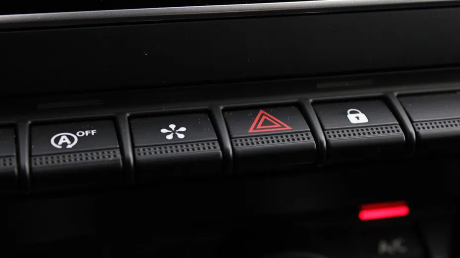 RENAULT Captur Captur 1.3 TCe mHEV Techno EDC