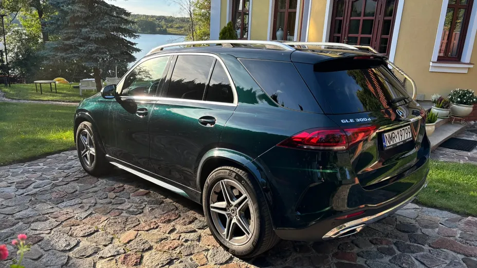 MERCEDES-BENZ GLE GLE 300 d 4-Matic