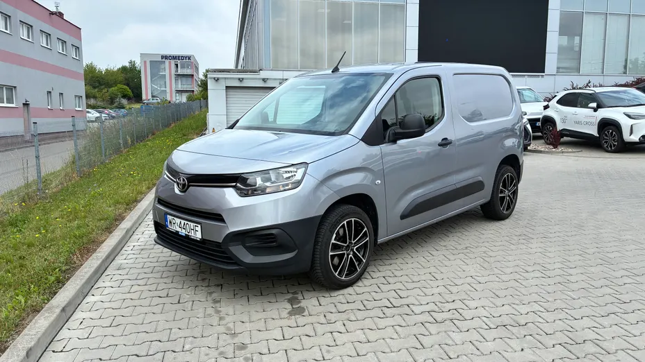 TOYOTA Proace City Proace City 1.5 D-4D Long 2,3t Active