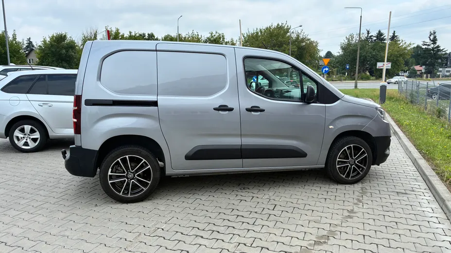 TOYOTA Proace City Proace City 1.5 D-4D Long 2,3t Active