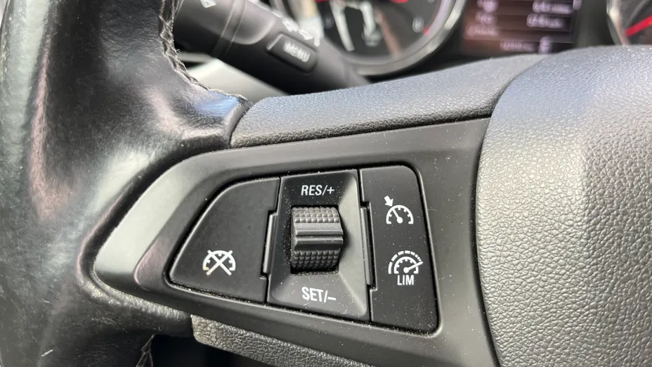 OPEL Astra Astra V 1.4 T Enjoy