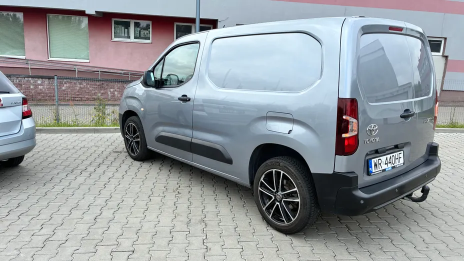 TOYOTA Proace City Proace City 1.5 D-4D Long 2,3t Active