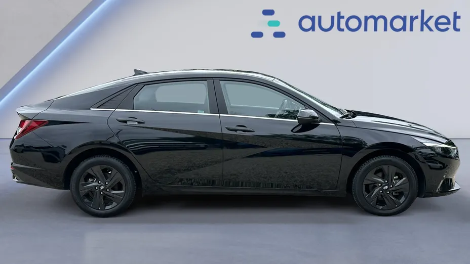 HYUNDAI Elantra Elantra 1.6 Smart CVT