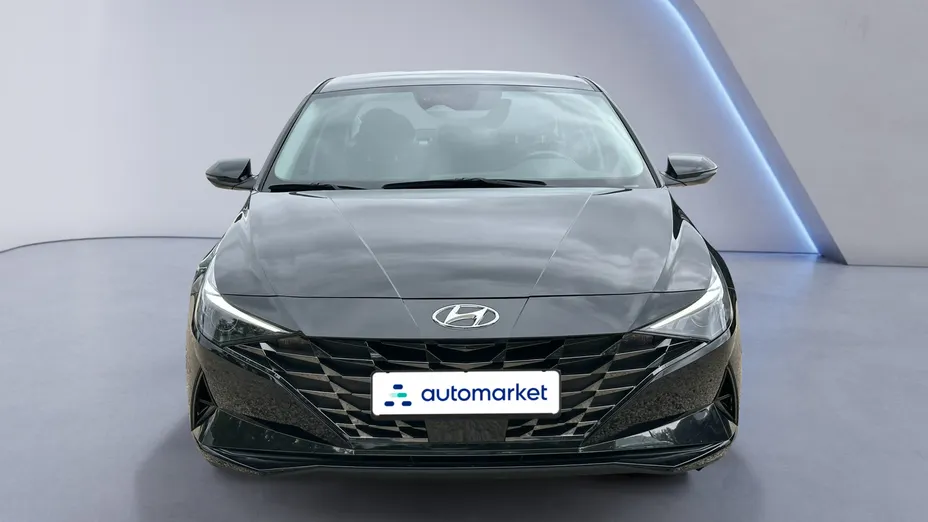HYUNDAI Elantra Elantra 1.6 Smart CVT