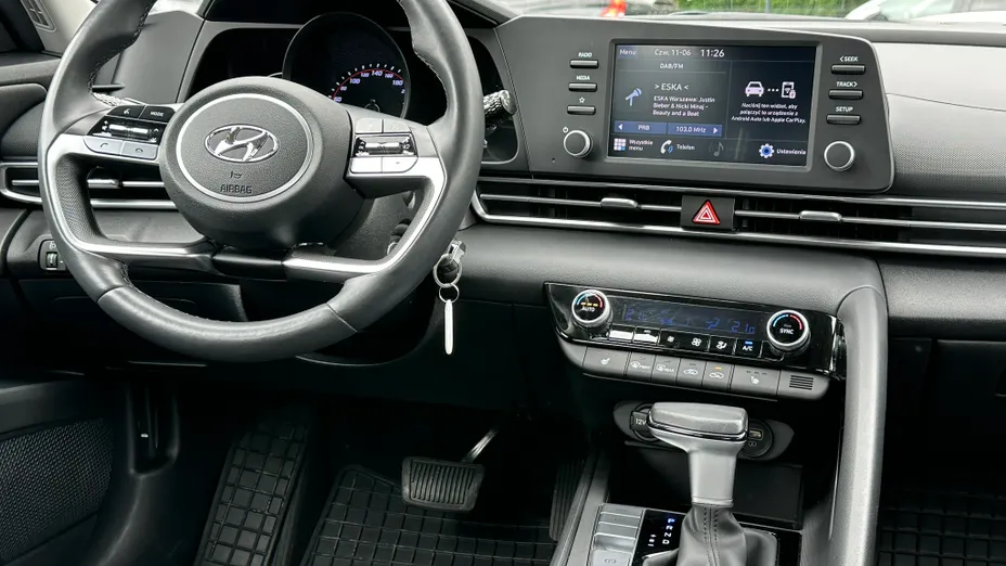 HYUNDAI Elantra Elantra 1.6 Smart CVT