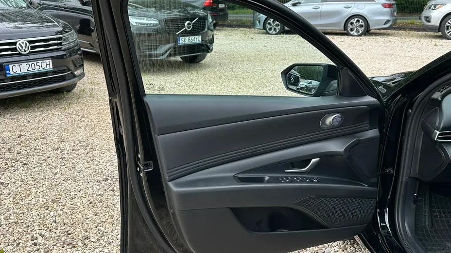 HYUNDAI Elantra Elantra 1.6 Smart CVT