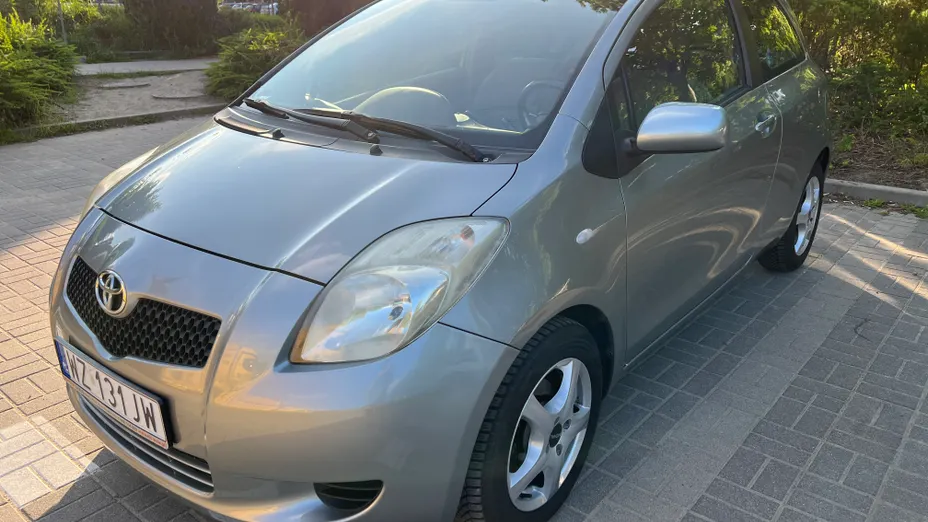 TOYOTA Yaris Yaris 1.3 Luna aut