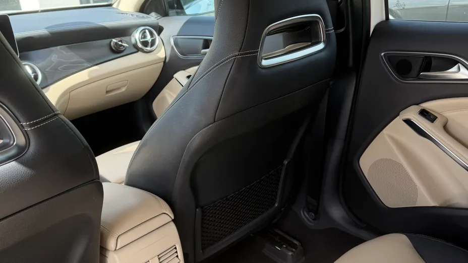 MERCEDES-BENZ GLA GLA 220 4-Matic