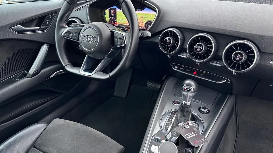 AUDI TT TT 2.0 TFSI S tronic