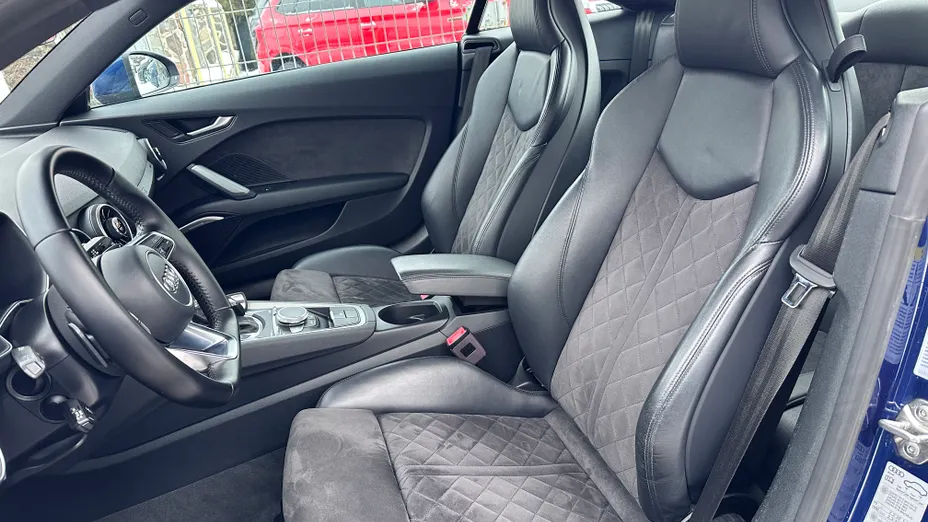 AUDI TT TT 2.0 TFSI S tronic