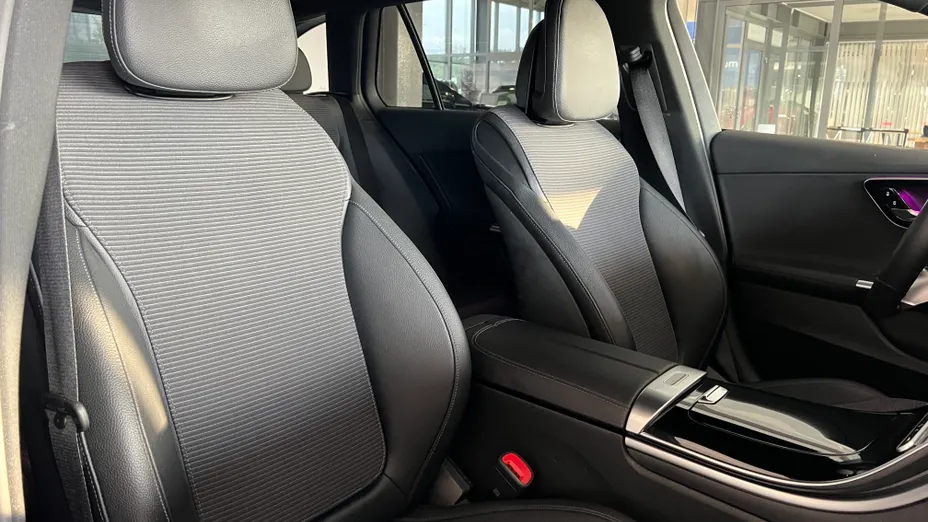 MERCEDES-BENZ C Klasa C 300 d mHEV Avantgarde