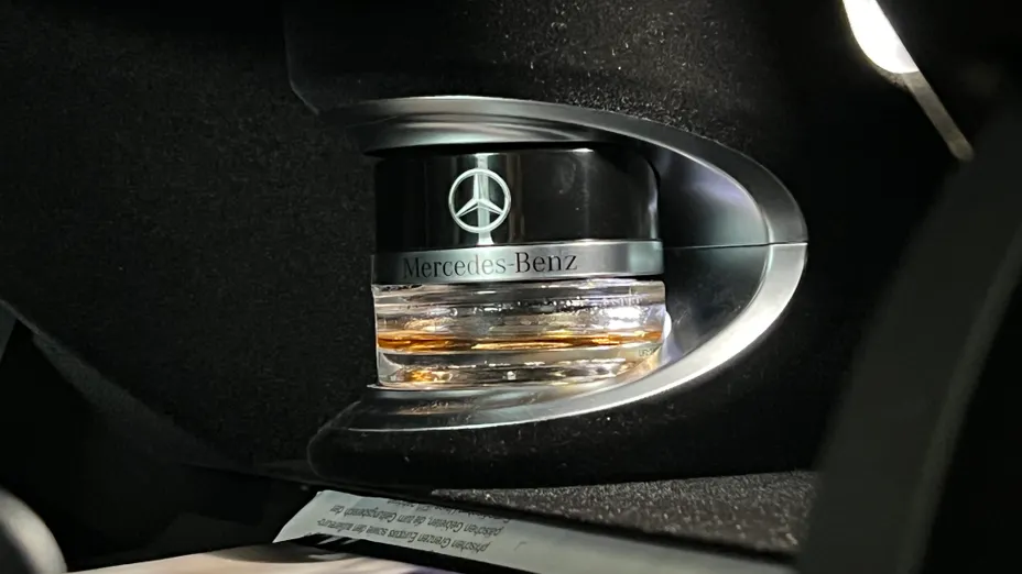 MERCEDES-BENZ C Klasa C 300 d mHEV Avantgarde