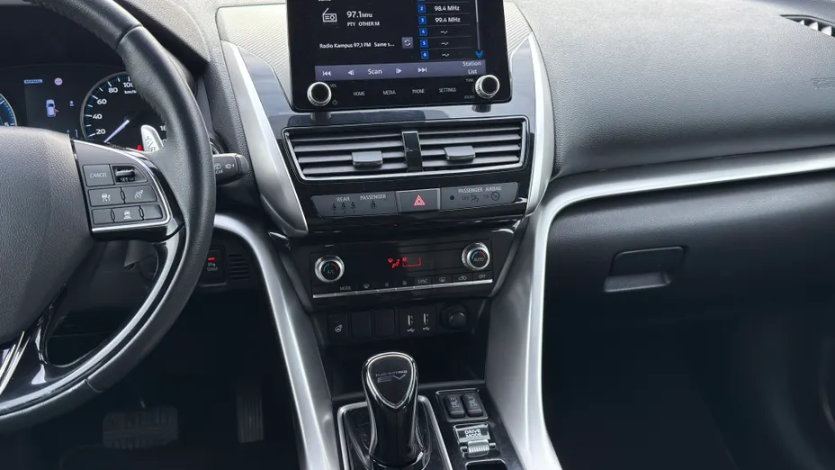 MITSUBISHI Eclipse Cross Eclipse Cross 2.4 PHEV Intense Plus