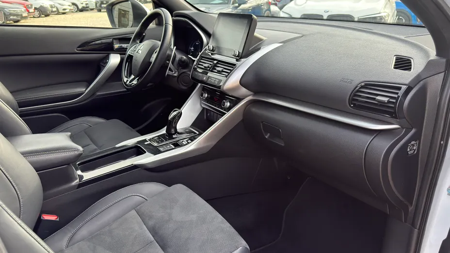 MITSUBISHI Eclipse Cross Eclipse Cross 2.4 PHEV Intense Plus