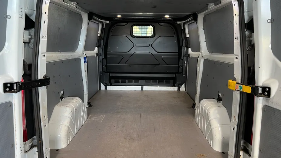 FORD Transit Custom Transit Custom 320 L2H1 Trend