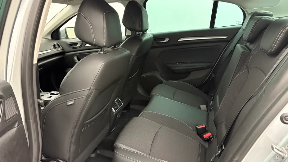 RENAULT Megane Megane 1.3 TCe Techno EDC