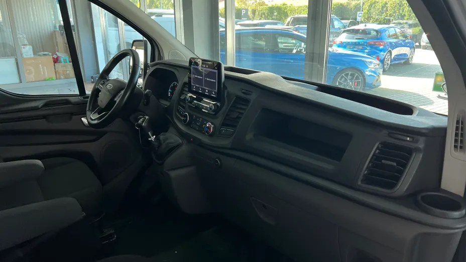 FORD Transit Custom Transit Custom 320 L2H1 Trend