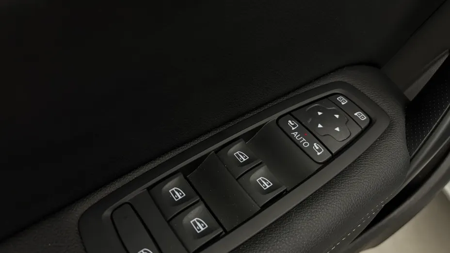 RENAULT Megane Megane 1.3 TCe Techno EDC