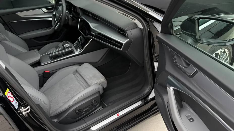 AUDI A6 A6 55 TFSI e PHEV Quattro S Line S tronic