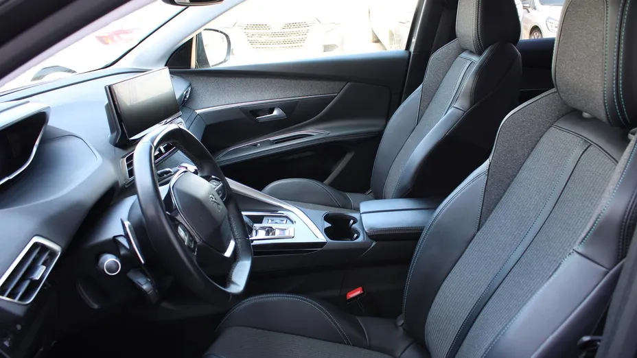 PEUGEOT 3008 3008 1.5 BlueHDi Allure Pack S&S EAT8
