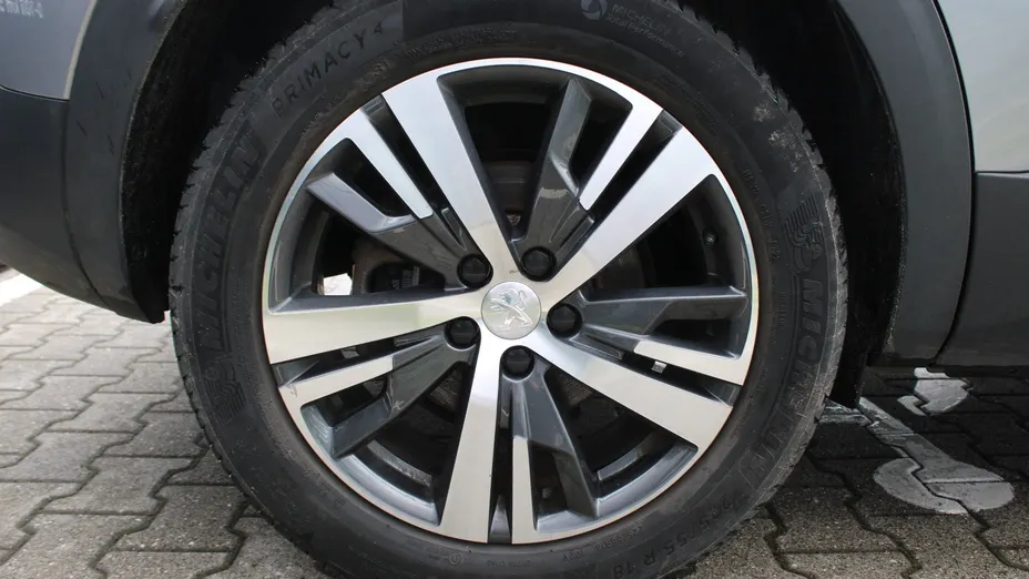 PEUGEOT 3008 3008 1.5 BlueHDi Allure S&S EAT8