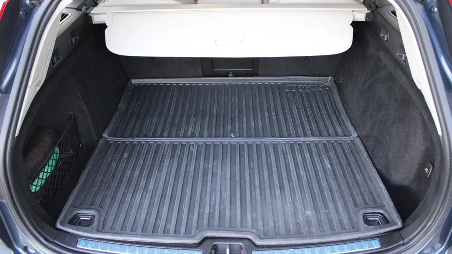 VOLVO V60 V60 CC B4 D AWD aut