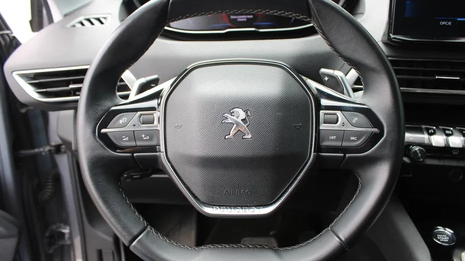 PEUGEOT 3008 3008 1.5 BlueHDi Allure S&S EAT8