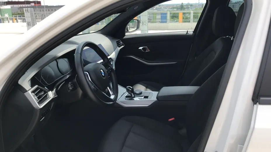 BMW Seria 3 320i GPF xDrive aut