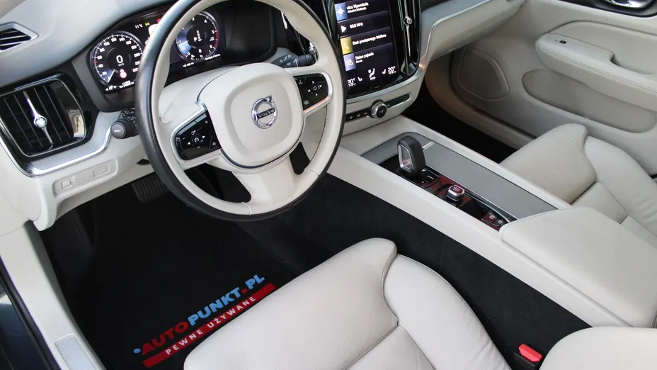 VOLVO V60 V60 CC B4 D AWD aut