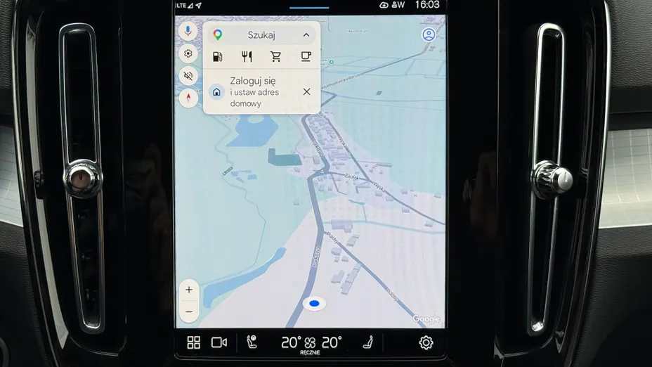 VOLVO XC40 XC40 B3 Plus Dark aut