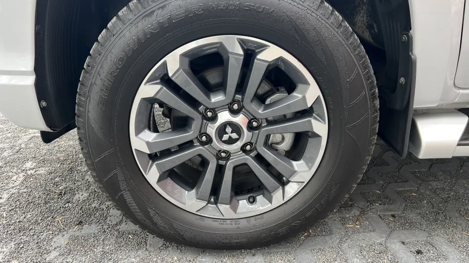 MITSUBISHI L 200 L200 2.2 d DC Instyle Plus aut