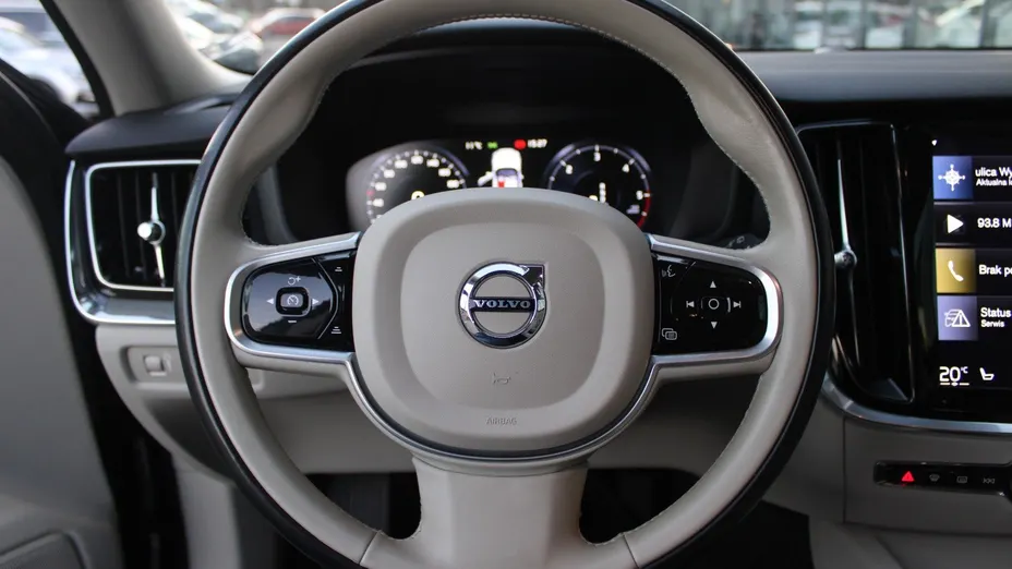 VOLVO V60 V60 CC B4 D AWD aut