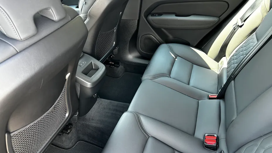 VOLVO XC60 XC60 B5 B AWD Plus Dark aut