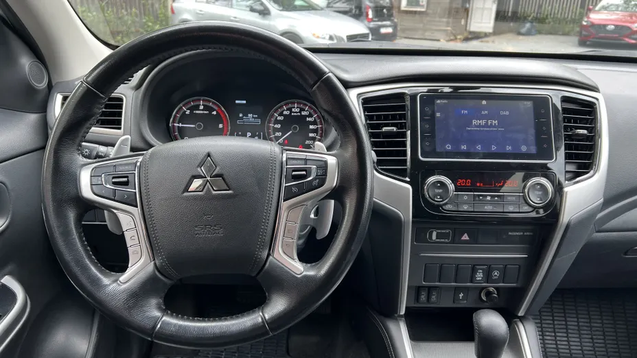 MITSUBISHI L 200 L200 2.2 d DC Instyle Plus aut