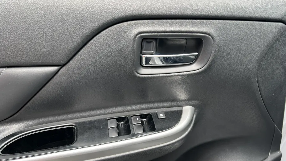 MITSUBISHI L 200 L200 2.2 d DC Instyle Plus aut