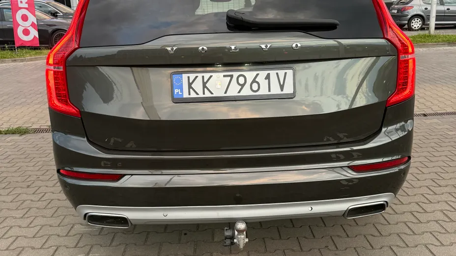 VOLVO XC90 -