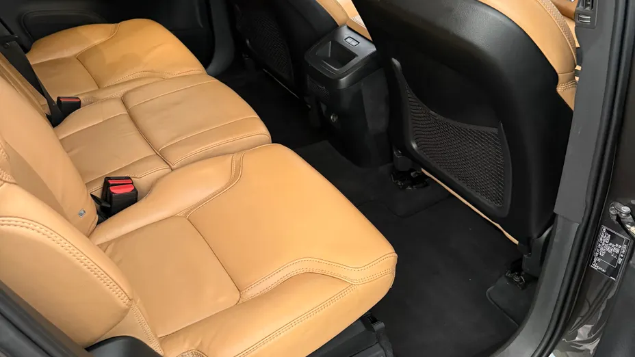 VOLVO XC90 -