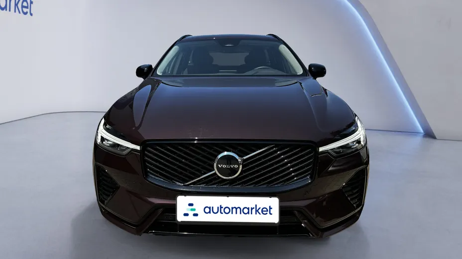 VOLVO XC60 XC60 B5 B AWD Plus Dark aut