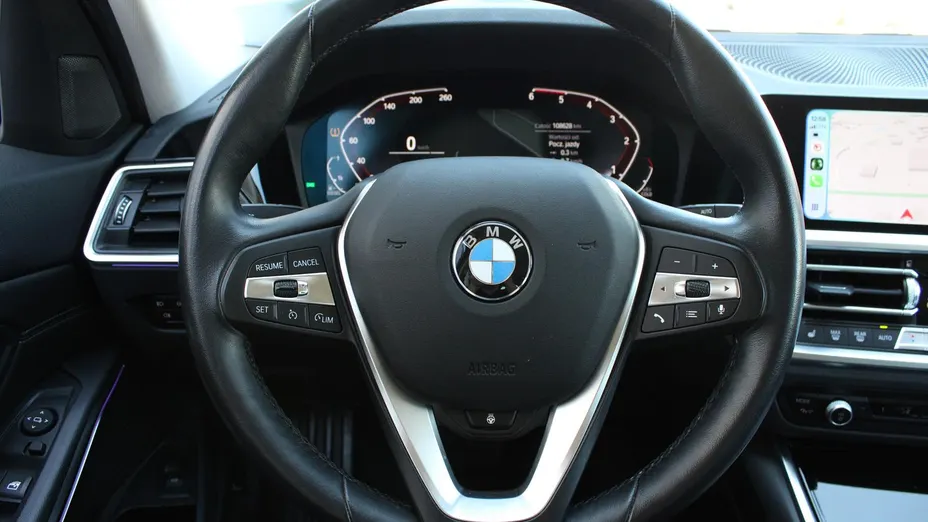 BMW Seria 3 320d xDrive Sport Line aut