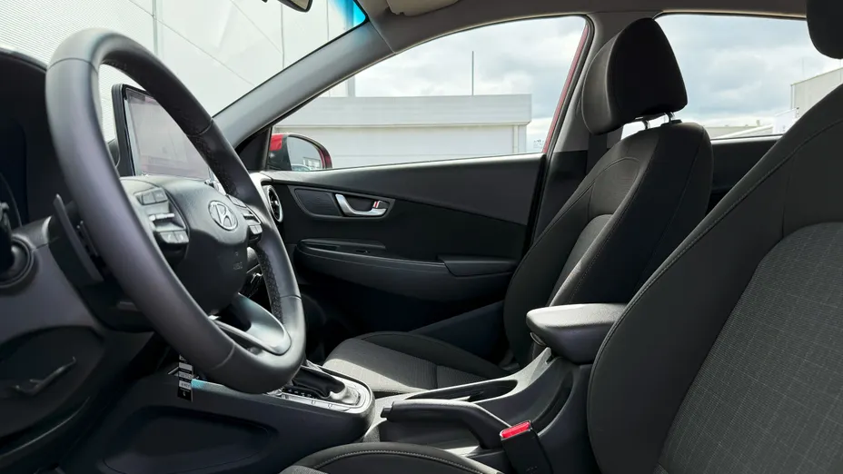 HYUNDAI Kona Kona 1.6 T-GDI Comfort DCT