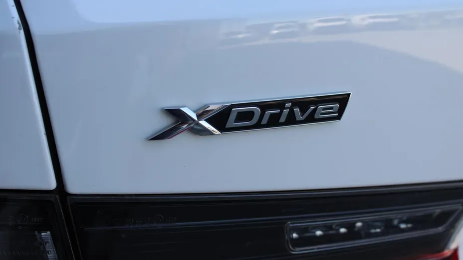 BMW Seria 3 320d xDrive Sport Line aut