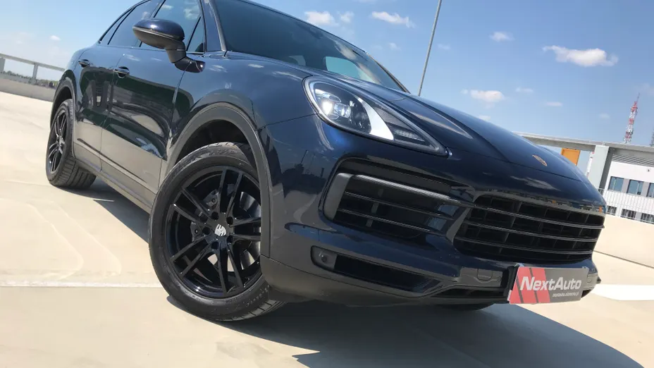 PORSCHE Cayenne Cayenne